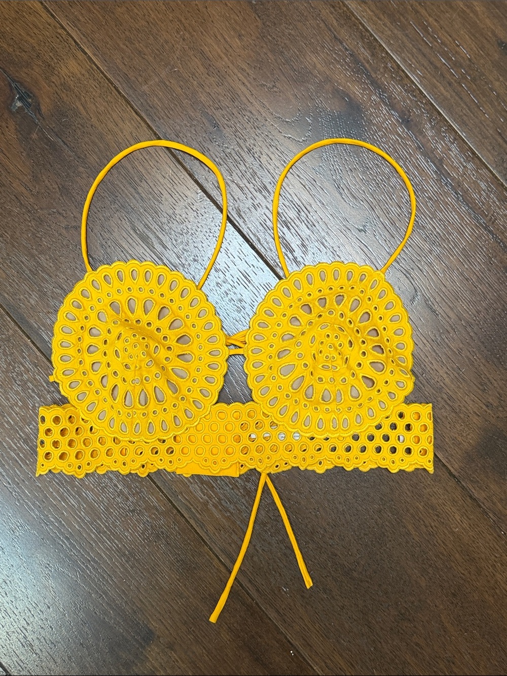Stella McCartney- Yellow Broderie Anglaise Crop Top Worn Once- Size: IT40 /Small